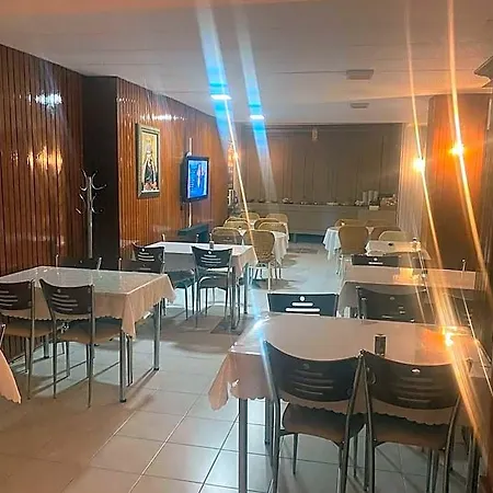 Mola Hotel