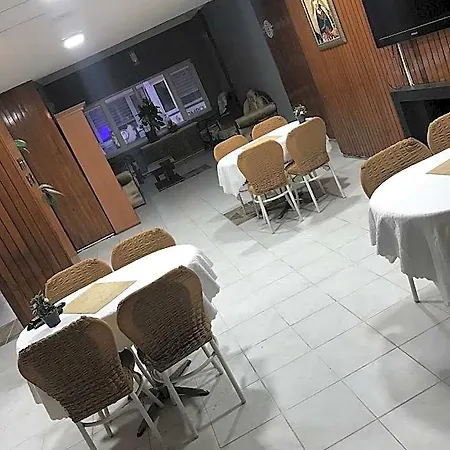 Mola Hotel